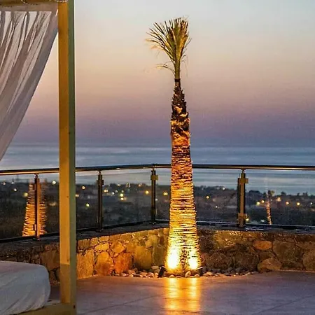 Petros , Luxe Met Prive Zwembad. Malia