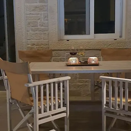 Petros , Luxe Met Prive Zwembad.